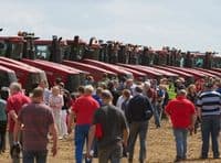 Cinquante tracteurs contre le cancer