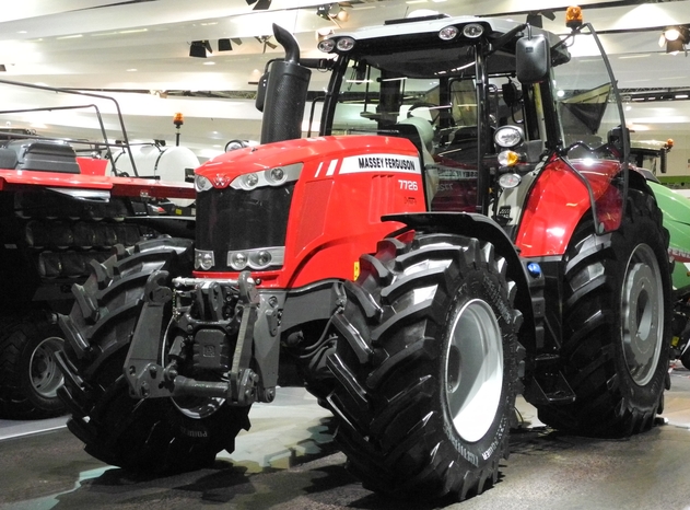 massey ferguson MF 7700